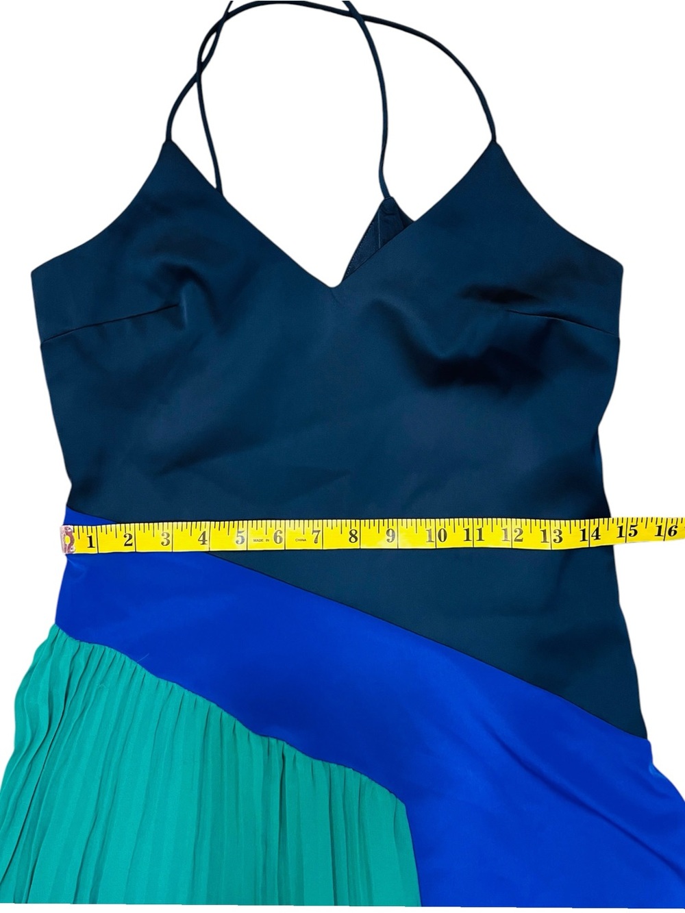 Cushnie x Target Blue & Green Colorblock Pleated Silky Midi Dress. Size 4 - Picture 15 of 15